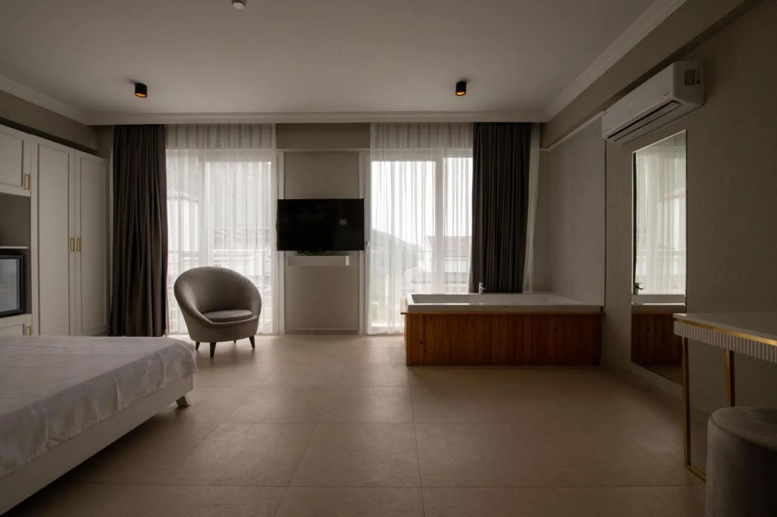 Ramada By Wyndham Fethiye Oludeniz (Adults Only) Hotel