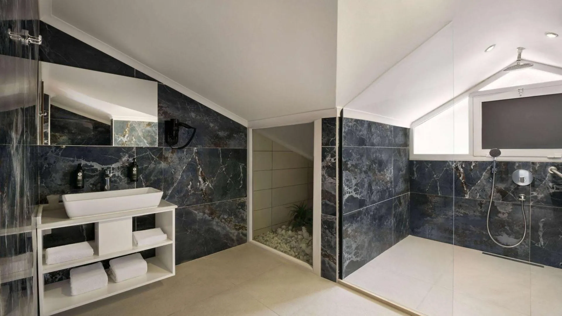 Ramada By Wyndham Fethiye Oludeniz (Adults Only) Hotel