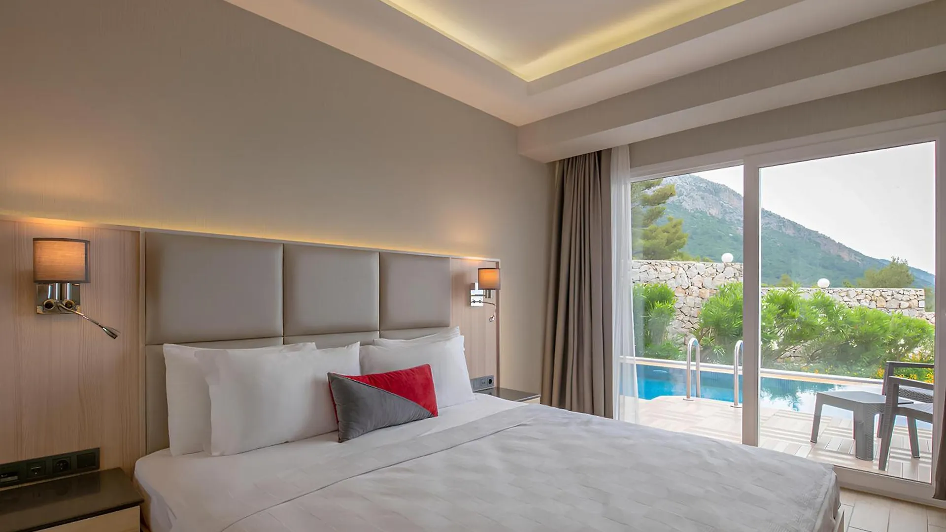 Ramada By Wyndham Fethiye Oludeniz (Adults Only) Hotel