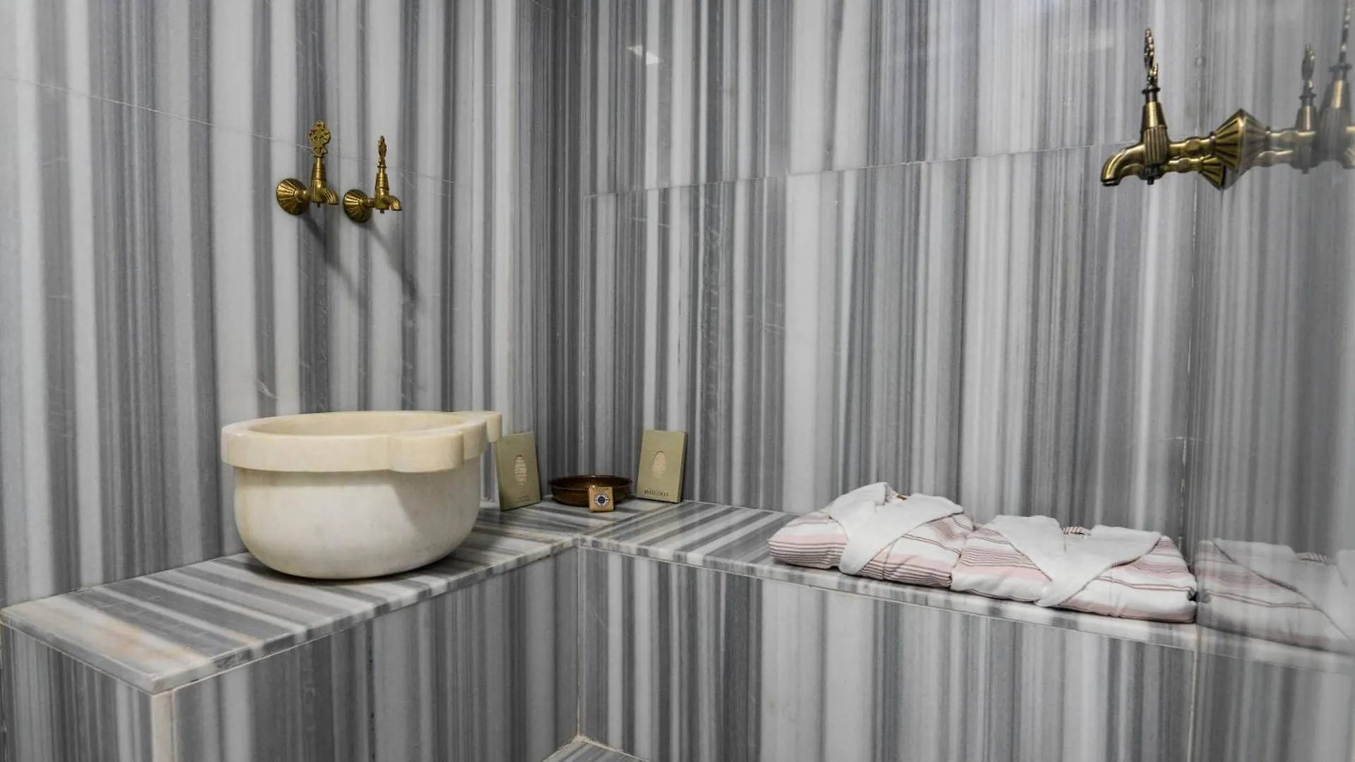 ****  Ramada By Wyndham Fethiye Oludeniz (Adults Only) Hotel Turkije
