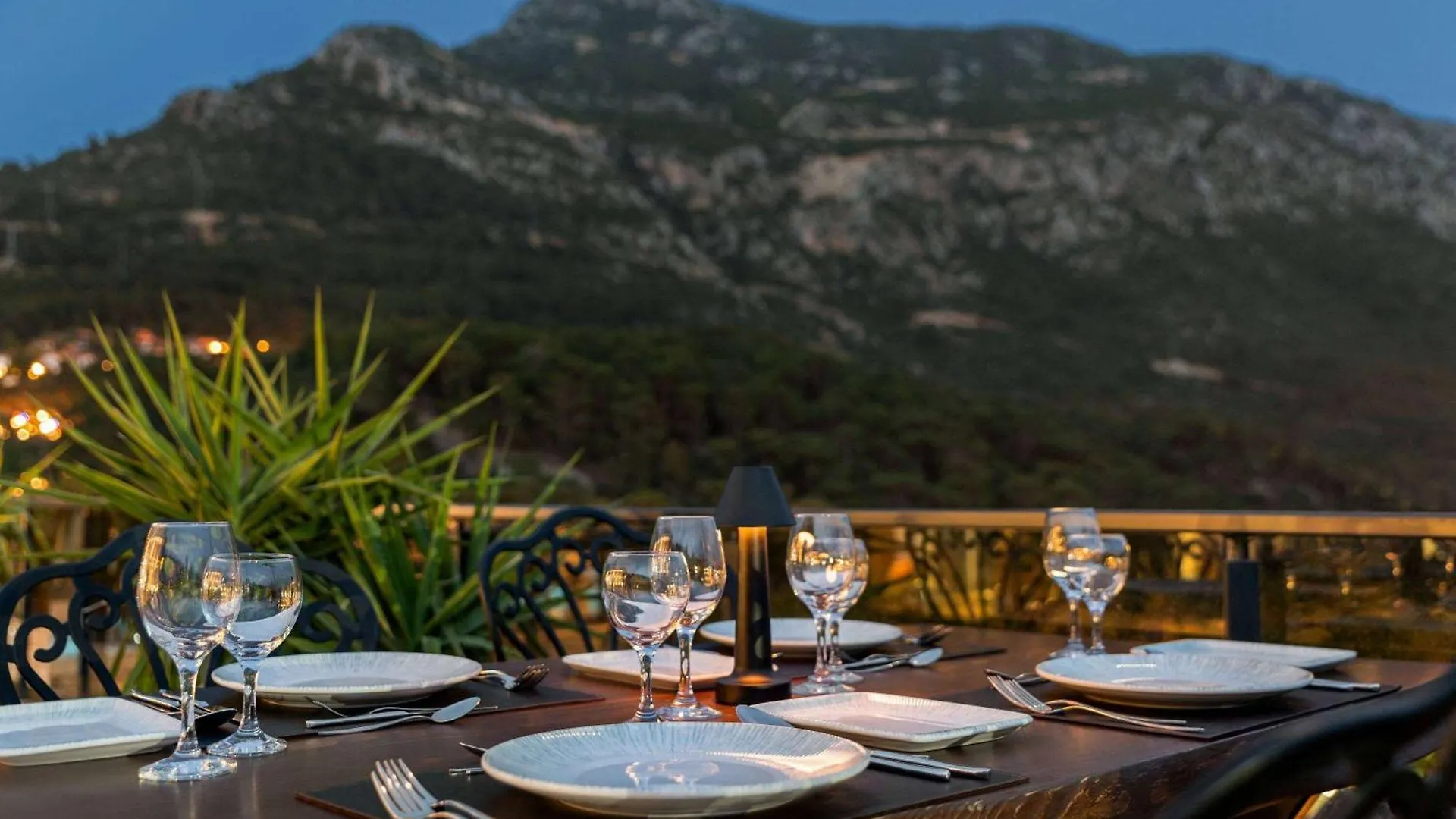 ****  Ramada By Wyndham Fethiye Oludeniz (Adults Only) Hotel Turkije
